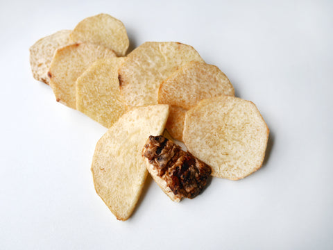 おだしの染みた京料理をスナックに!「海老芋の炊いたん」をご紹介します。